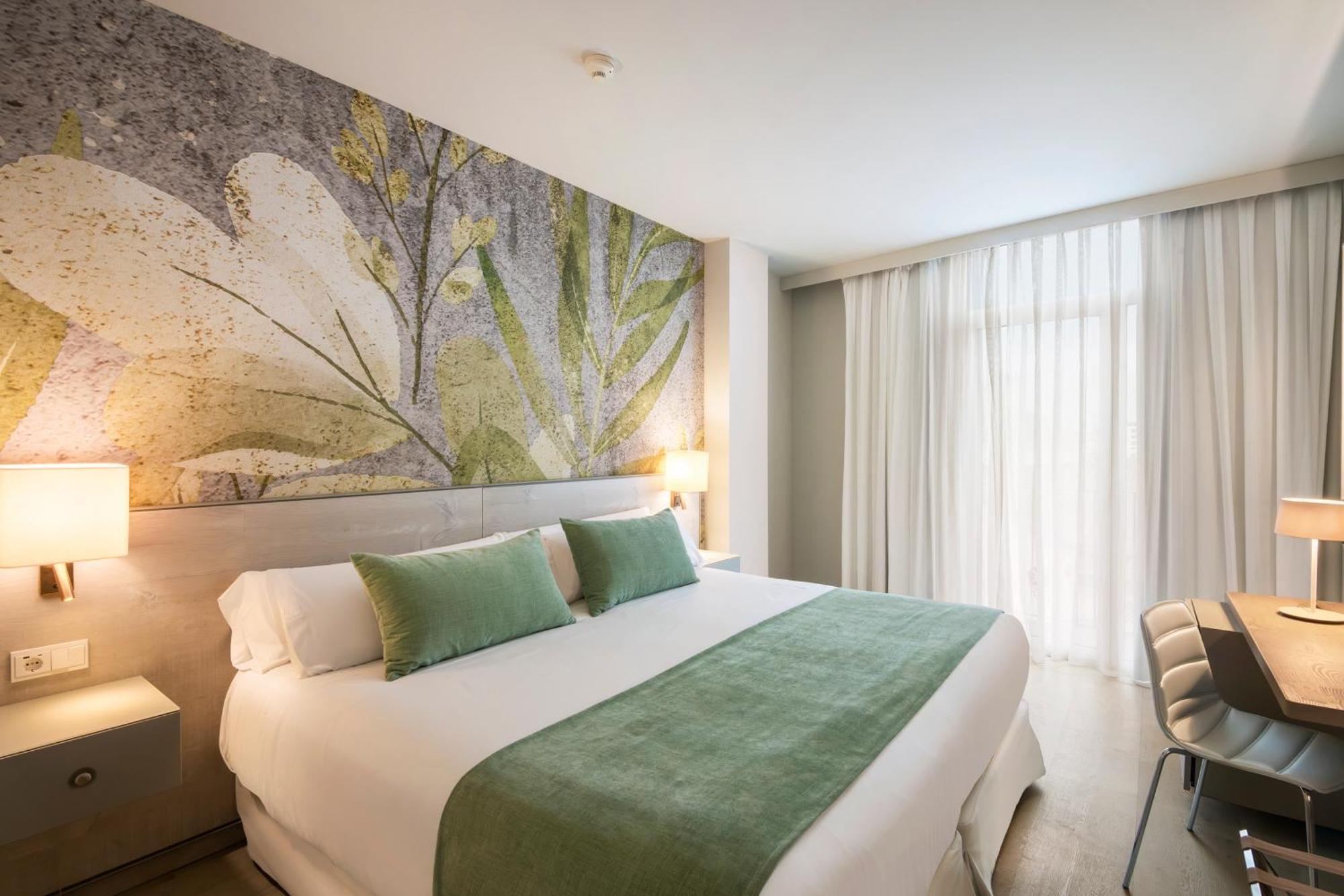 Salles Hotel Malaga Centro — Photos 3